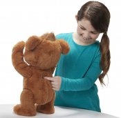 FurReal Cubby den nysgerrige interaktive bjørn