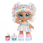 Kindi Kids Marsha Mello dok med scooter