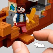 LEGO Minecraft Pirate Ship Adventure