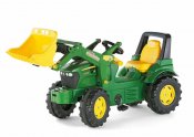 Pedaltraktor med skovl