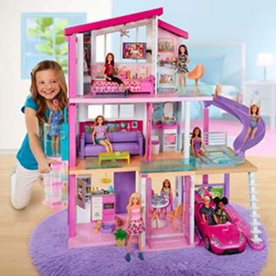 Barbie Dream House tre-etagers hus med møbler
