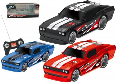 Radiostyret bil R / C 1:24